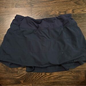 Lululemon navy pace rival skirt